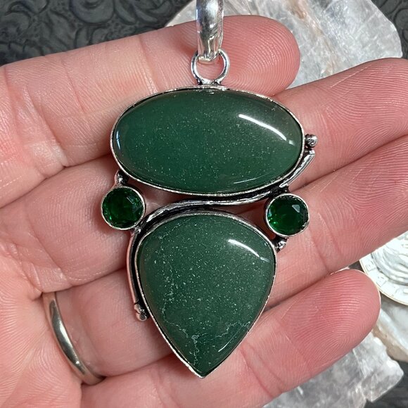 Green Nephrite and Faceted Quartz Gem Pendant - Picture 1 of 4